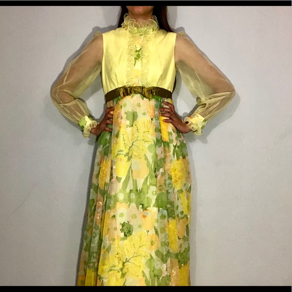 Vintage Dresses & Skirts - 1960s floral maxi dress